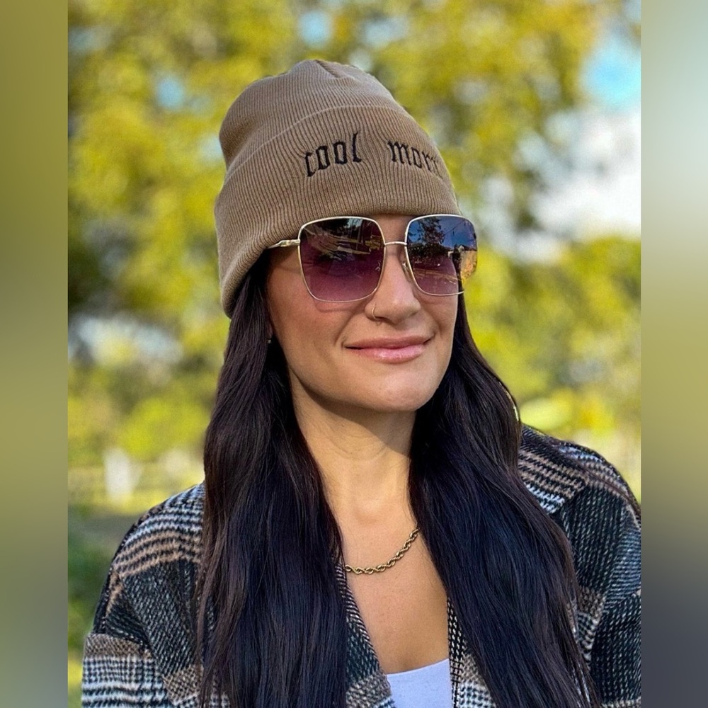 Cool Mom Beanie -Beige